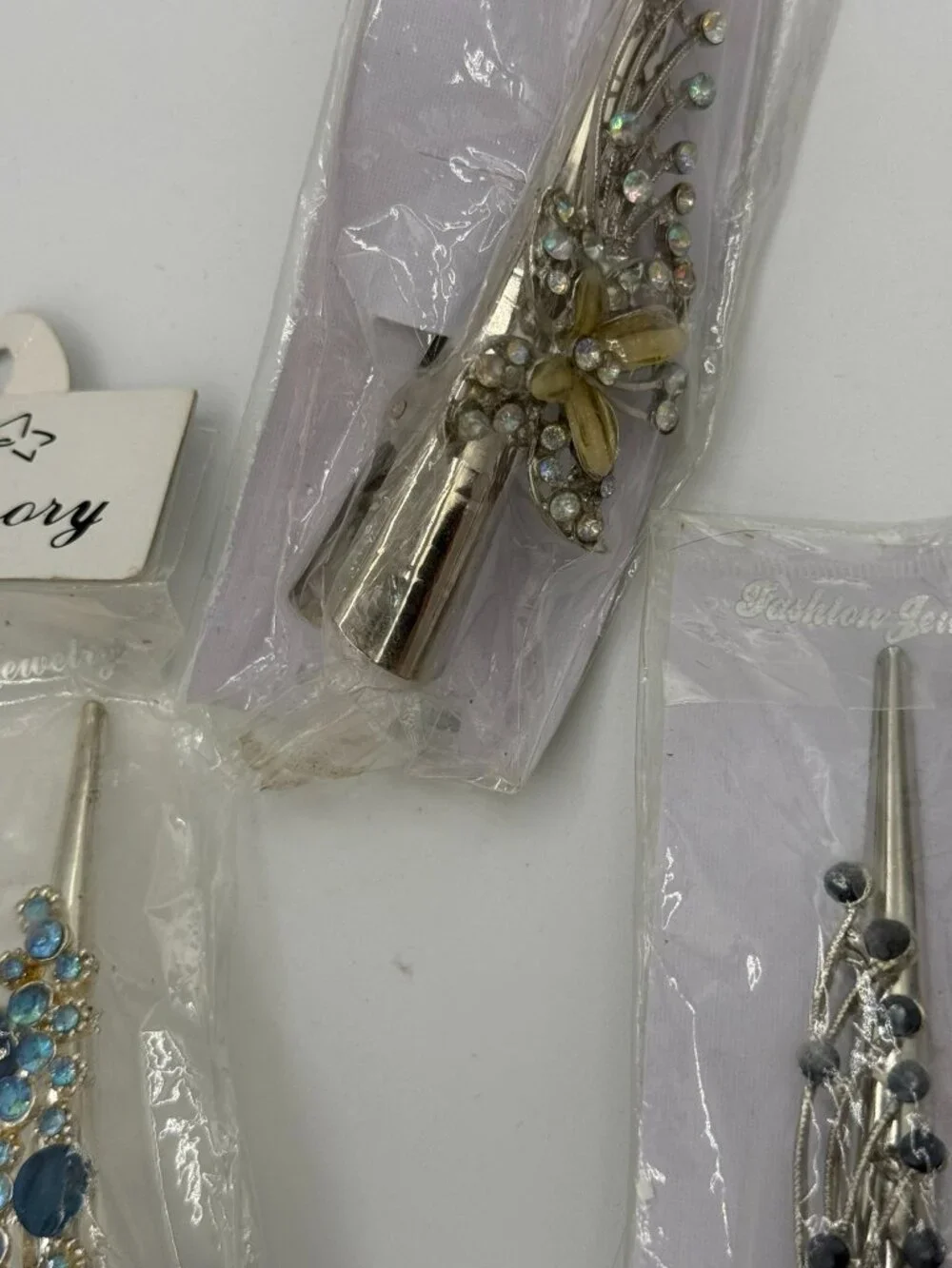 NIB Decorative Rhinestone Hair Clips Set of 3 Silver Tone Hair Accessories